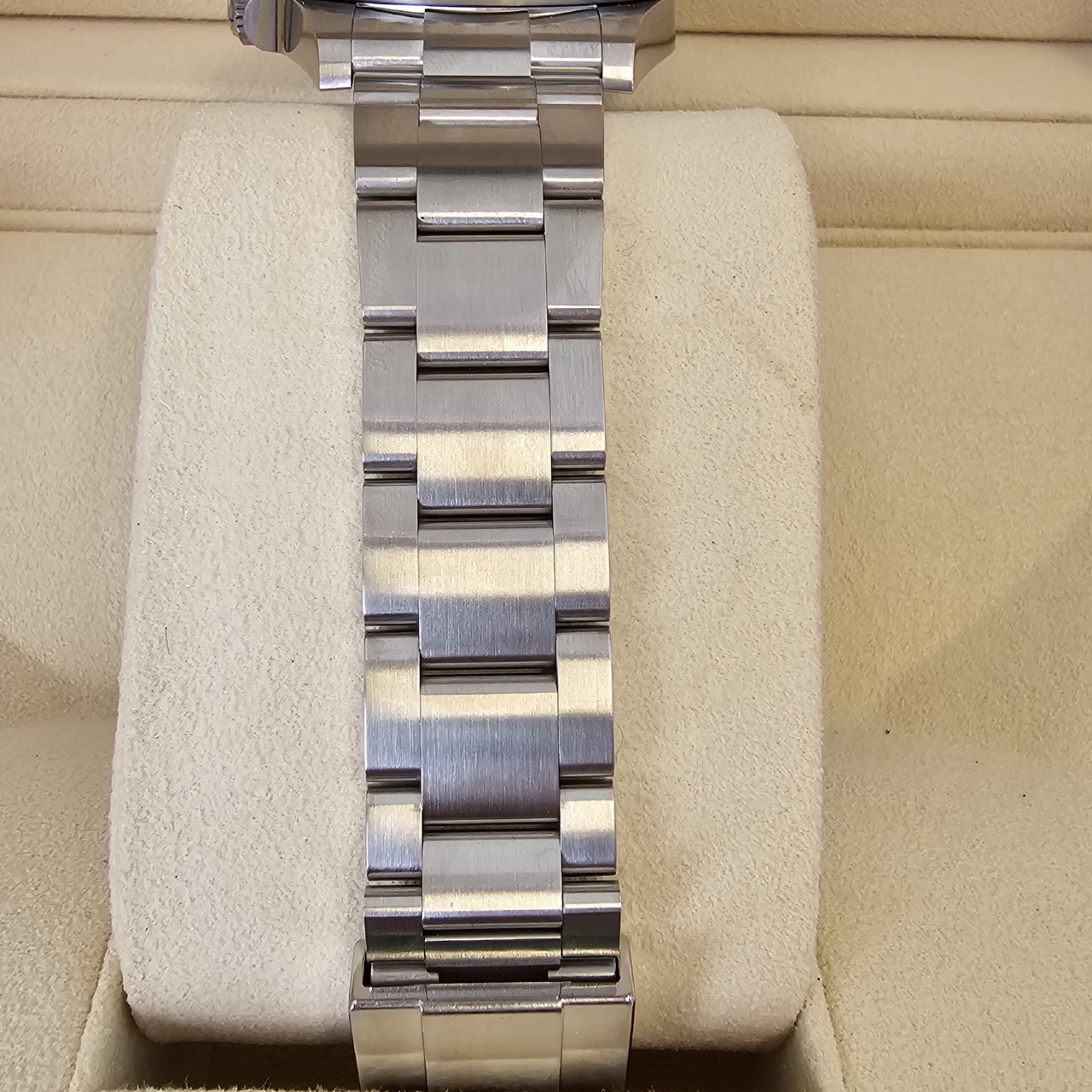 Rolex Submariner No Date 41mm 124060 2022 – luxury Watches