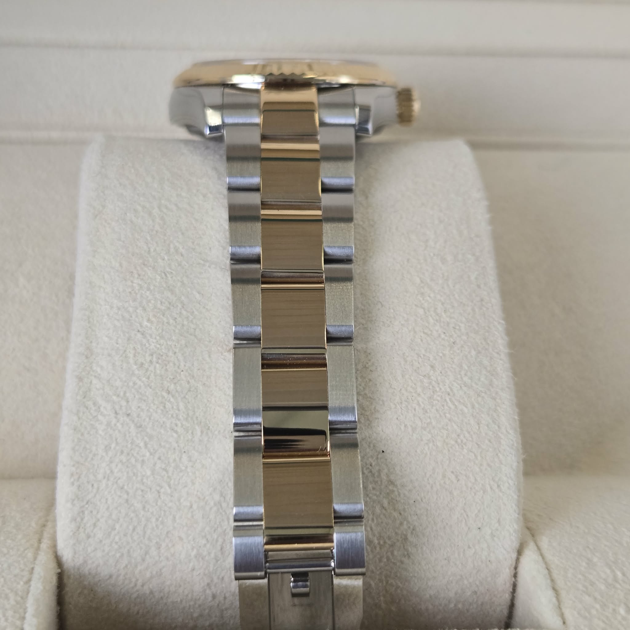 Messenger_creation_56397D6E-C1BD-473C-97EB-85CE591892F9