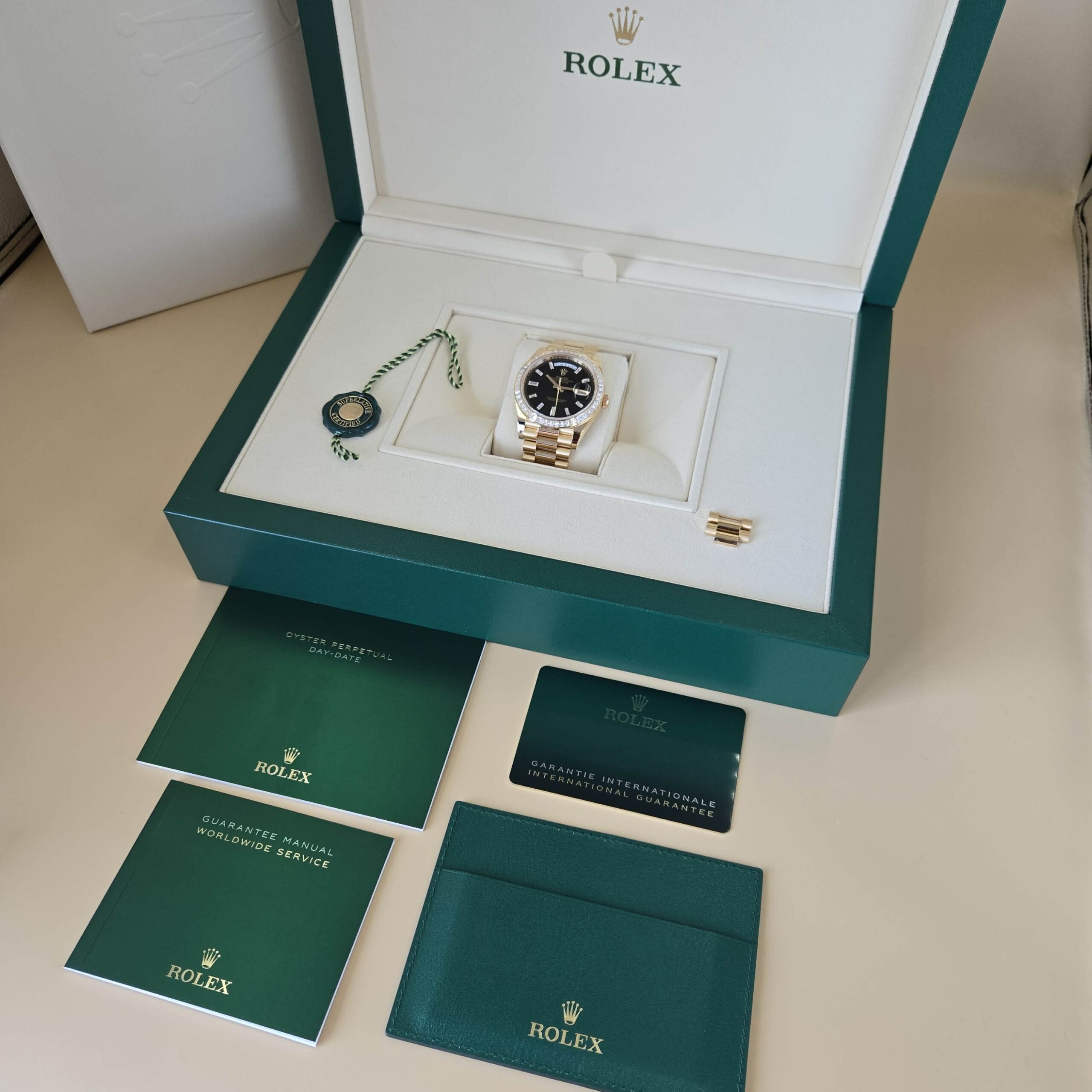 Messenger_creation_7BDD7528-CFC1-4DAE-A766-CA087FE4DC19