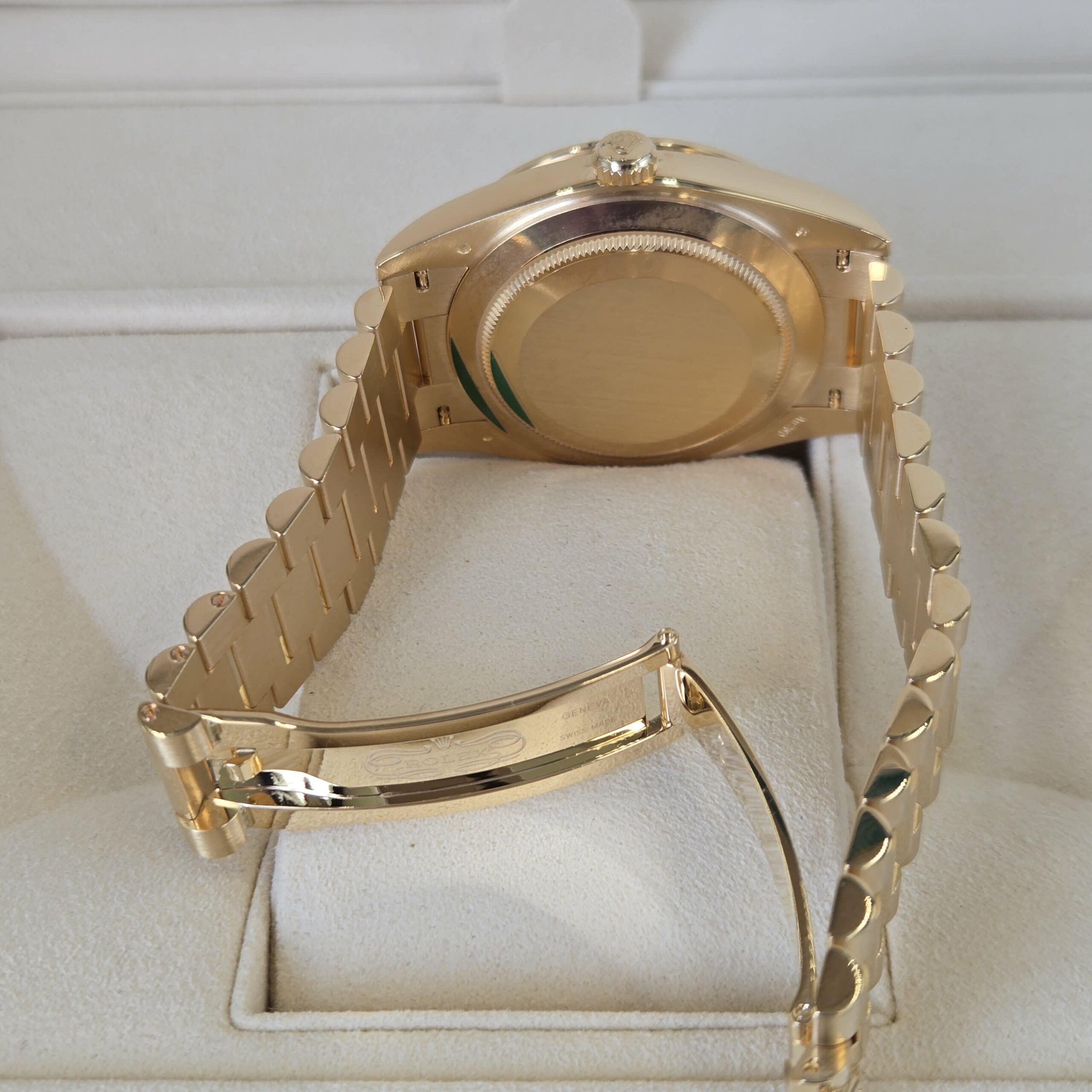 Messenger_creation_91F7B4CB-4492-48D3-9848-353C48D4A8D5