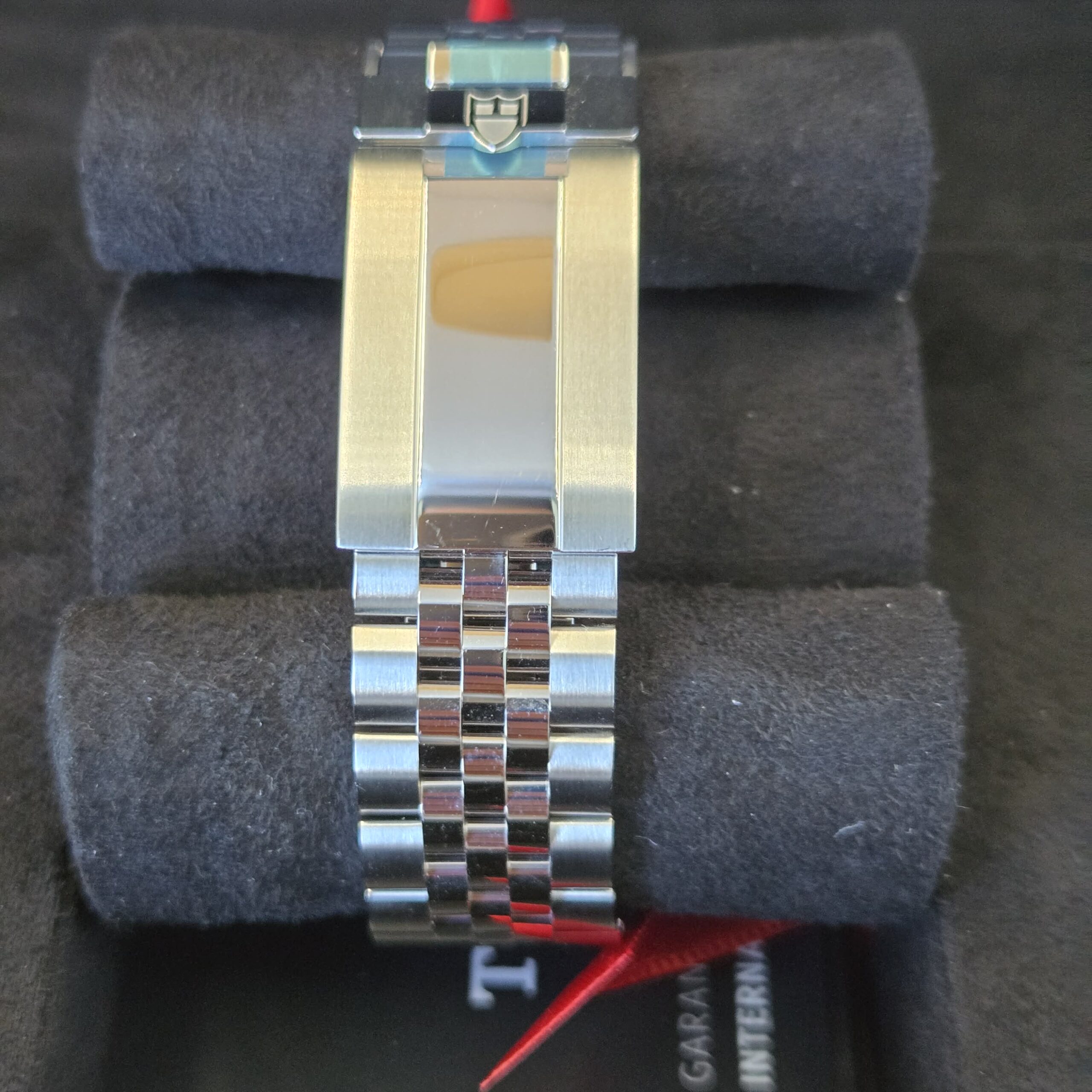 Messenger_creation_92EDEB86-41D2-4894-B1ED-4DB062CD9367