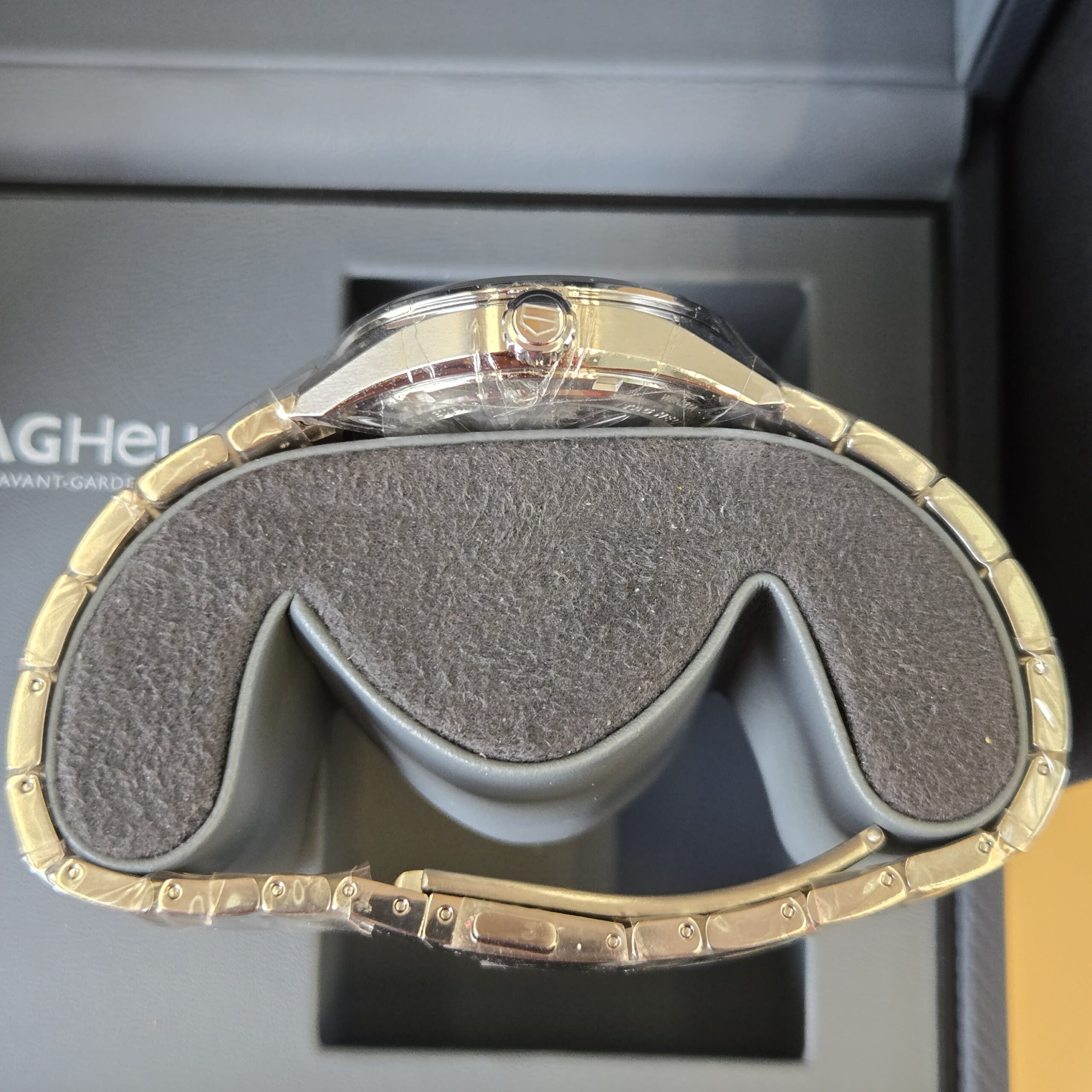 Messenger_creation_DA53B6B9-24EA-4790-84EC-691E518B2211