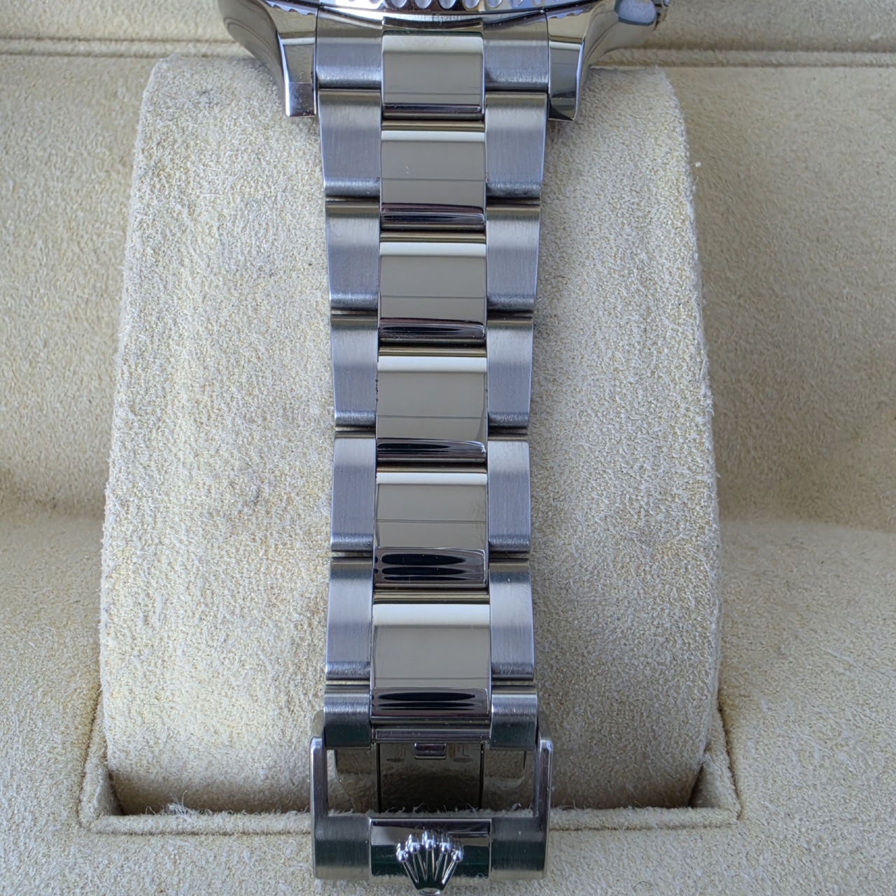 94022